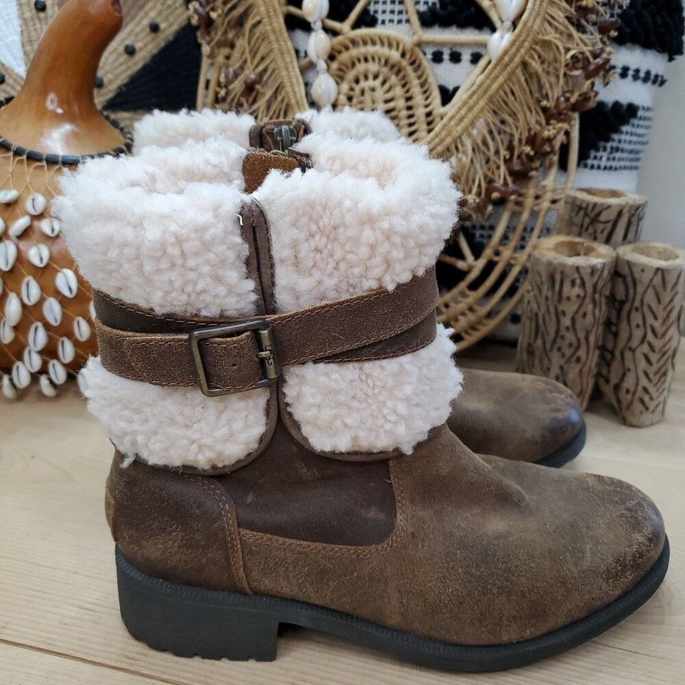 Ugg Blayre II 8/39 Winter Buckle Boot Brown Leather Shearling Wool Lined Rugged